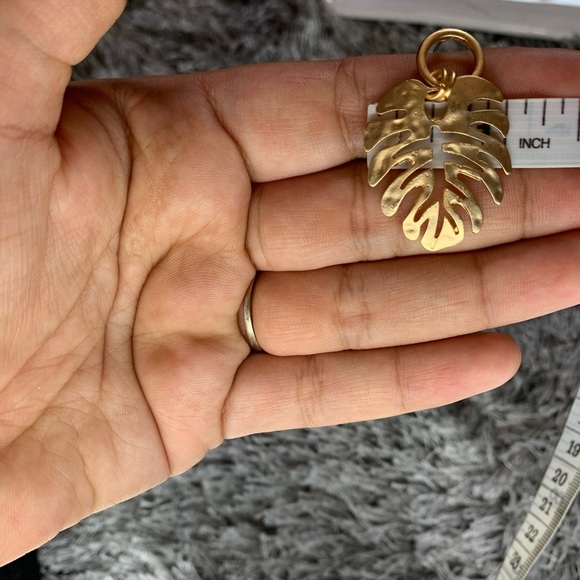 Metal plantain leaf earrings retro leaf gold - Picture 11 of 11